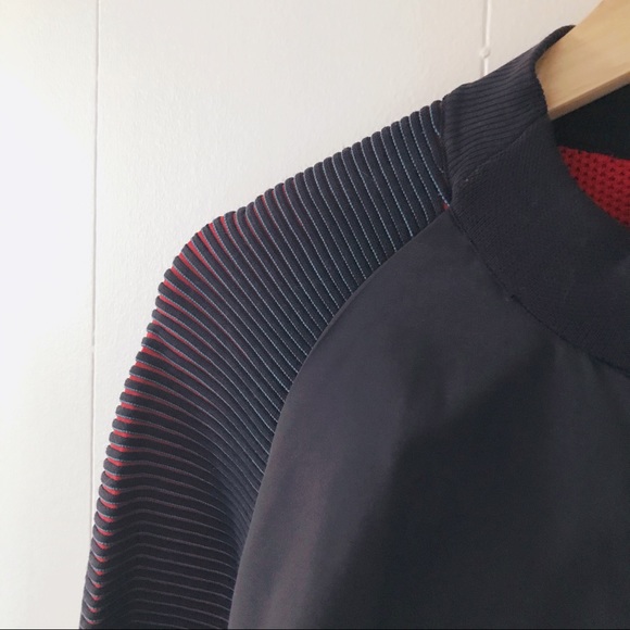 Nike running vest / RARE - Picture 12 of 14